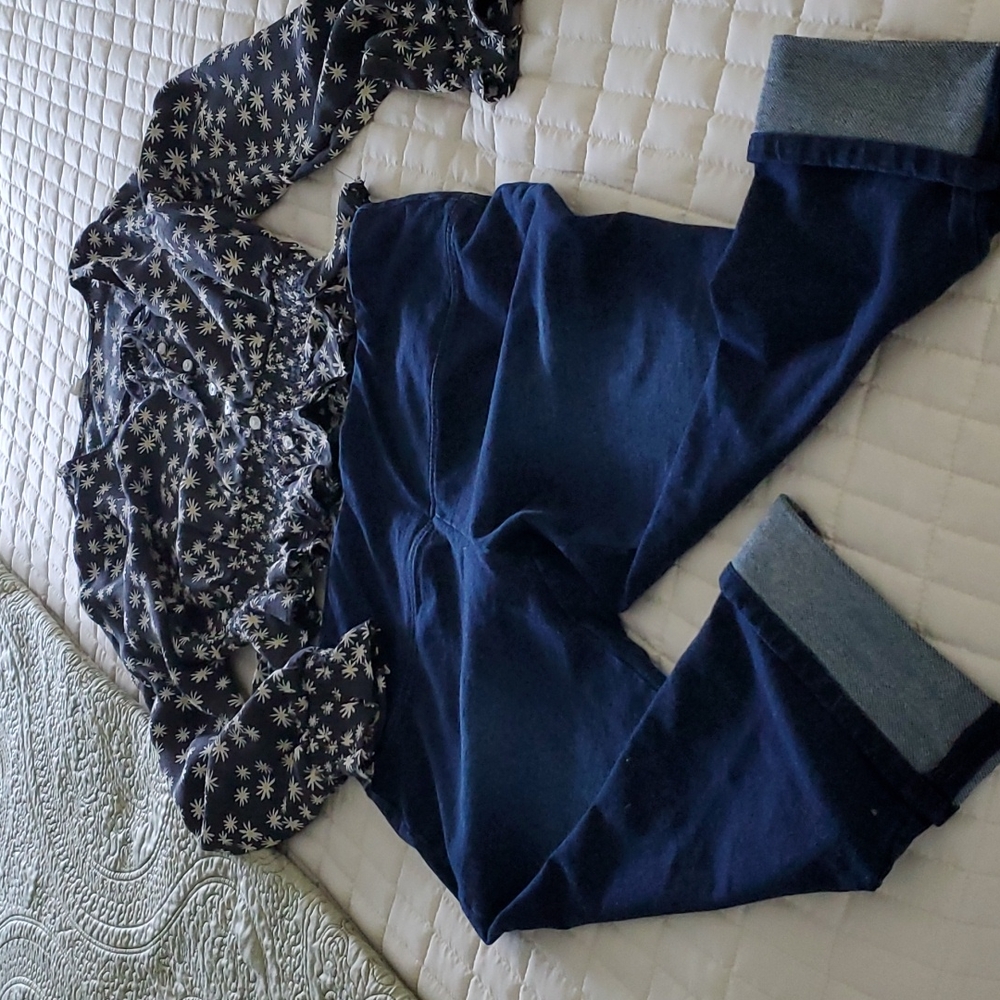 Capris - Picture 2 of 3